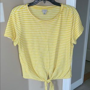 Vibrant yellow stripped T-shirt